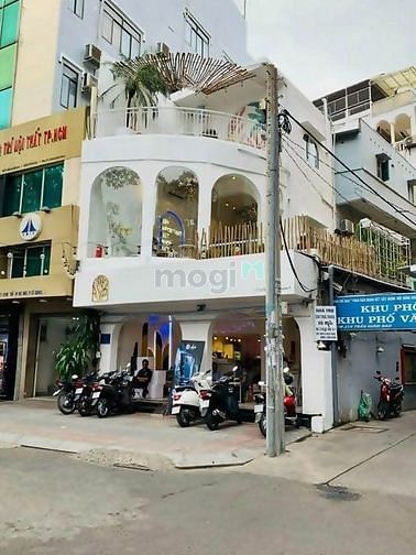 Hình ảnh Cho thuê Góc 2MT Ngang 8M SIÊU PHẨM Trần Hưng Đạo Q1