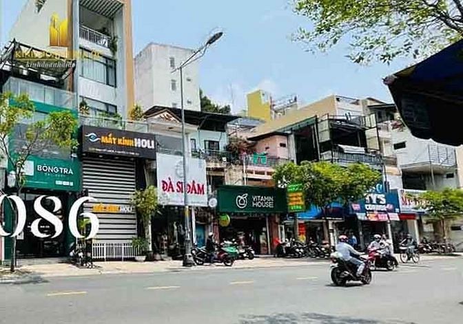 Hình ảnh Cho thuê nhà góc 2 mặt tiền Pasteur, Q1, DT: 4x21m, 1 trệt