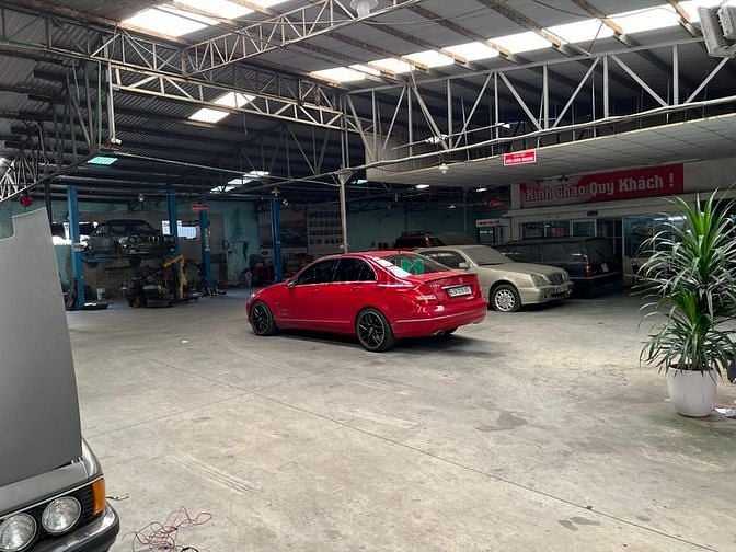 Hình ảnh Cho thuê xưởng 729m2 mặt tiền đường 2/9