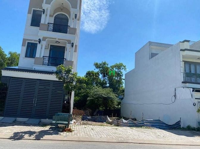 Hình ảnh CẦN BÁN GẤP lô đất 100m², Full thổ cư tại Quận 12