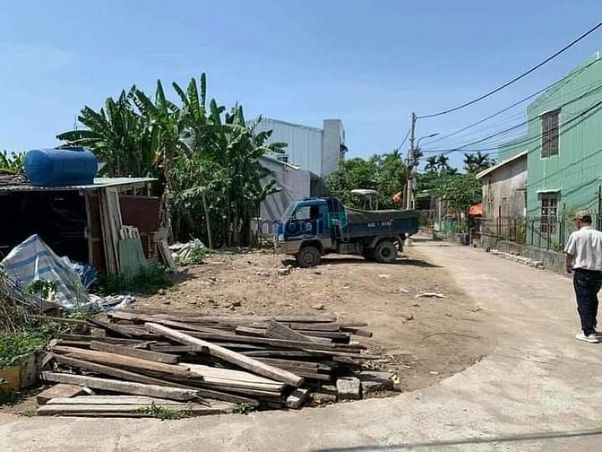 Hình ảnh Cần bán gấp lô đất 100m2 giáp 3Mặt kiệt tại Tôn Đản Hoà Phát Cẩm Lệ.