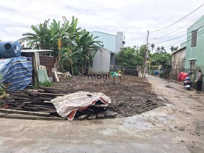 Hình ảnh Cần bán gấp lô đất 100m2 giáp 3Mặt kiệt tại Tôn Đản Hoà Phát Cẩm Lệ.