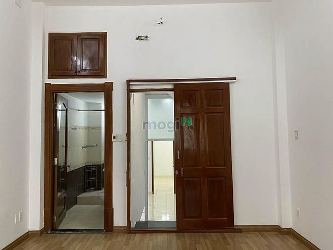 Hình ảnh Nhà Siêu Xịn Giá Siêu Mềm Tọa Lạc Tại Tân Phú