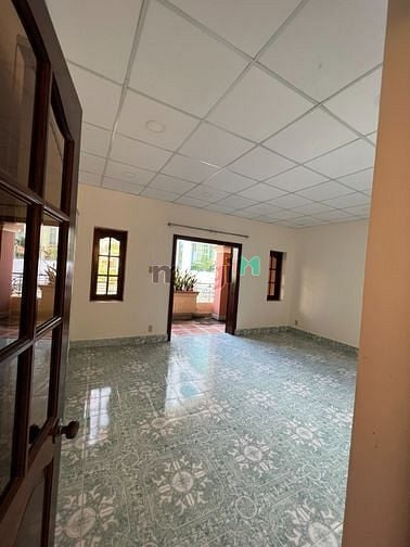 Hình ảnh Cho thuê nhà 179A Hai Bà Trưng, Quận 3.