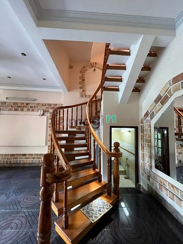 Hình ảnh Cho thuê nhà 179A Hai Bà Trưng, Quận 3.