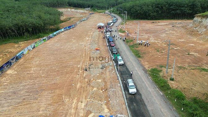 Hình ảnh Thiếu nợ cần bán gấp lô đất trên Đồng Phú - Bình Phước 250m sổ sẵn