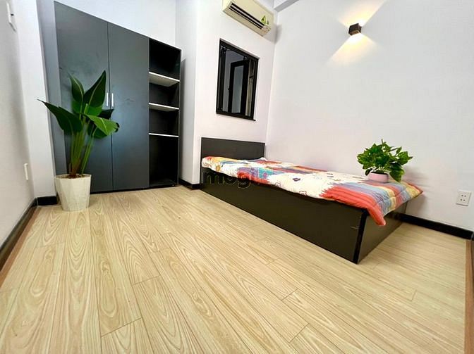 Hình ảnh CHDV - Ban công - 2PN ở trung tâm Quận 3