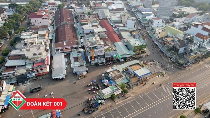 Hình ảnh Sang 588m2 đất thổ cư. Đường nhựa thông dài. Đối diện trường học.SHR