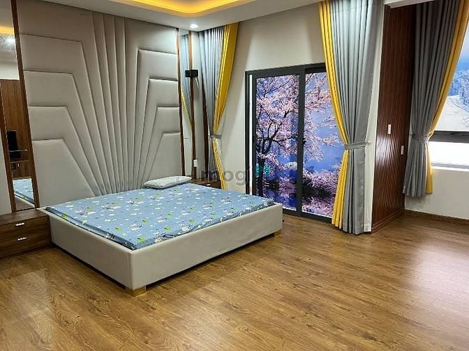 Hình ảnh Nhà 6x11 3Lầu 4PN có Nội thất 30Tr gần Lăng Cha Cả