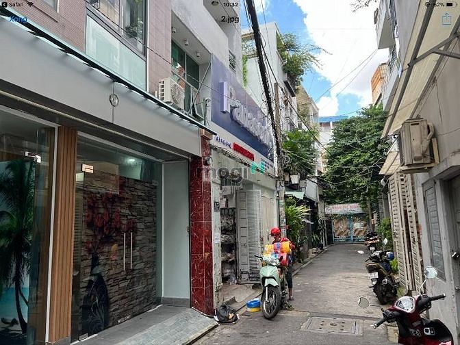 Hình ảnh Nhà 6x11 3Lầu 4PN có Nội thất 30Tr gần Lăng Cha Cả