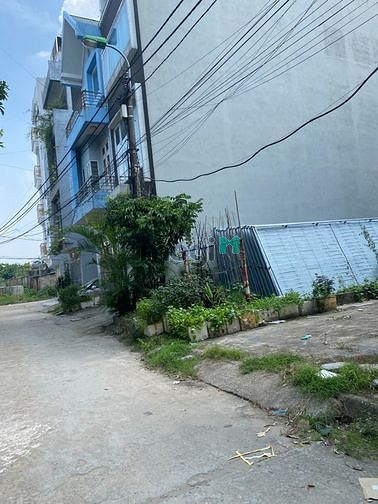 Hình ảnh Mặt phố Vũ Xuân Thiều kinh doanh 250m2 vỉa hè đá bóng hai thoáng