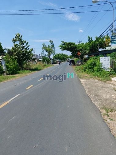 Hình ảnh Đất Mặt Đường Nhựa Tỉnh Lộ 10, Thạnh Tân-Tây Ninh, Gía Chỉ 6 Triệu/m