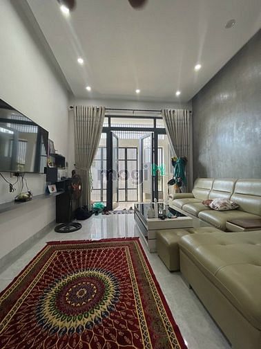 Hình ảnh Nhà 3PN khu Sơn Trà mới đẹp nội thất cao cấp, đường lớn