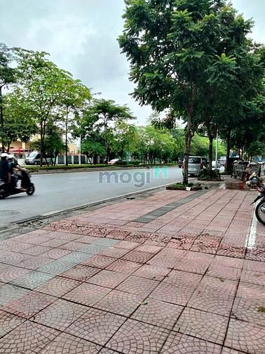Hình ảnh Ô tô tránh - thông - vỉa hè KD - gần ngã tư - Bán đất Cổ Linh