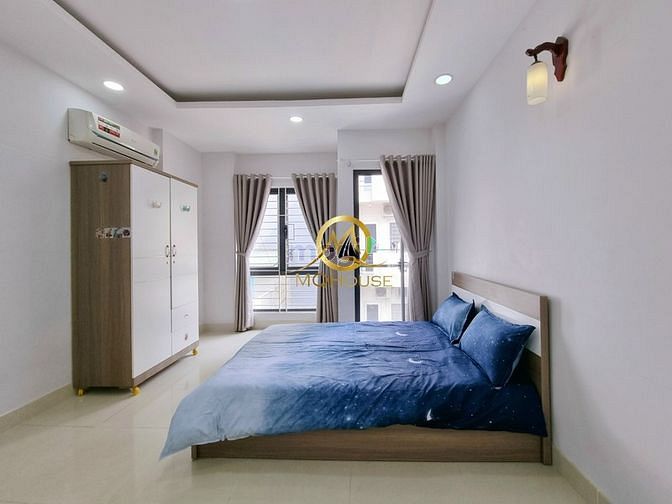 Hình ảnh CHDV ban công thoáng mát, tiện nghi quận 1