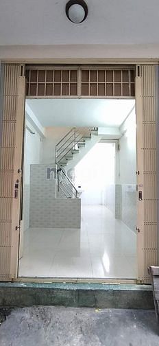 Hình ảnh 3 TỶ 3 - 22m2 - 3 tầng , 3 phòng ngủ - Nhà PHAN VĂN TRỊ - Bình Thạnh