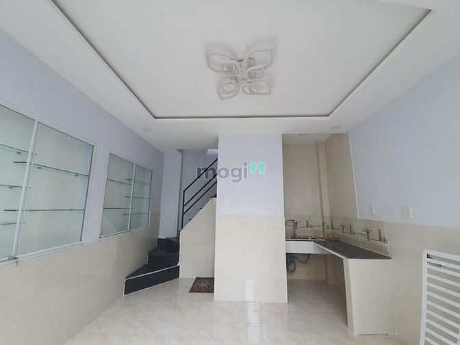 Hình ảnh Nhà Đẹp Giá Mềm Khu Sầm Uất Quận 4
