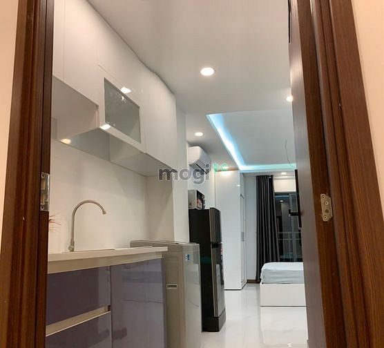 Hình ảnh Phòng full nội thất - cửa sổ rộng thoáng