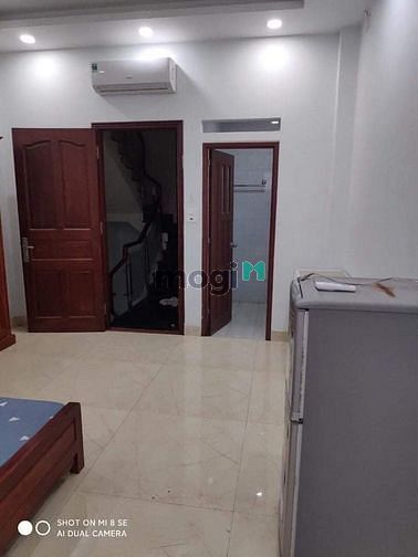 Hình ảnh Mb6623 nạp rút nhanh chóng Ban công ngay B112 Bạch Đằng, Sân Bay, Tân Bình