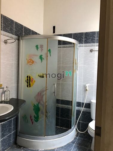 Hình ảnh Nhà hẻm 6m Phạm văn Hai, Tân Bình, 133m2, 3 tầng nở hậu