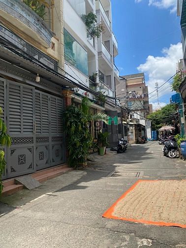 Hình ảnh Bán Đất Hẻm 6m 1/ Đường Gò Xoài DT: 4x16m Giá: 4.6 Tỷ Thương Lượng