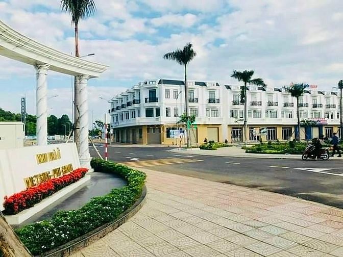 Hình ảnh bán đất nền giá tận gốc rẻ nhất tại vị trí