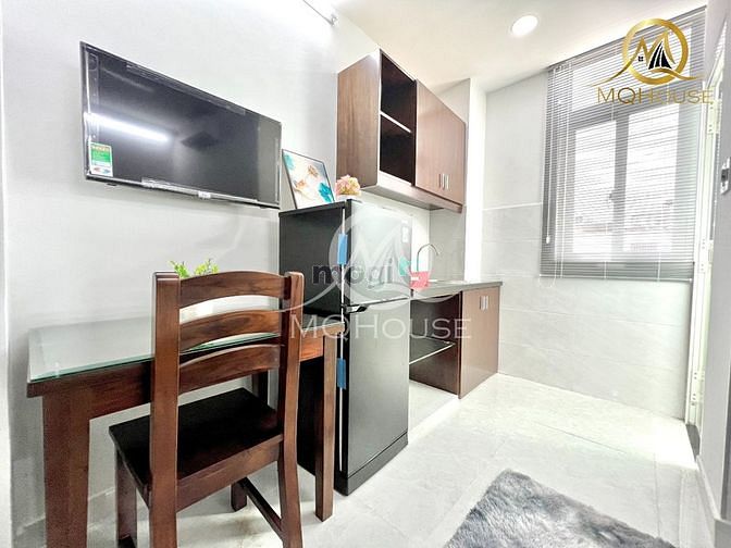 Hình ảnh Căn Hộ mới xây full nội thất mới Bạch Đằng gần sân bay Tân Sơn Nhất