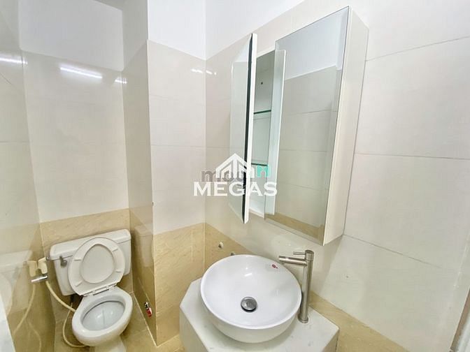 Hình ảnh Studio mới xây ngay mặt tiền quận 3 giá rẻ bèo