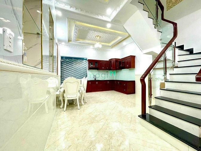 Hình ảnh Chị ruột gửi bán nhà 5m x 22m Tân Phú nhỉnh 5.9 tỷ