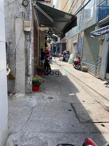 Hình ảnh Nhà giá rẻ cấp 4 94m2 CMT8 P11 Q3