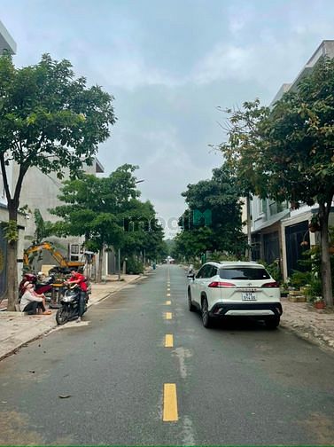 Hình ảnh Cần bán lô đất mặt tiền đường Phạm Văn Chí,P7,Q6, dt 100m2/2,2tỷ,SHR