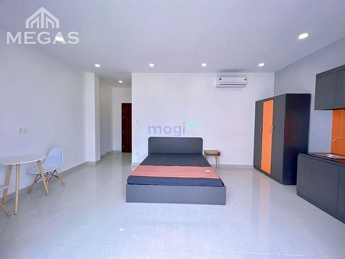 Hình ảnh Chdv ban công siêu đỉnh cách ngã tư bảy hiền 5p đi xe