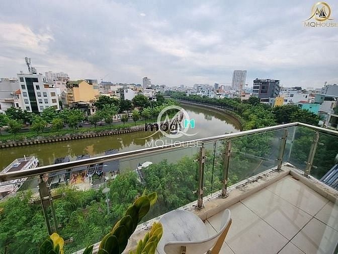 Hình ảnh Mb6623 nạp rút nhanh chóng View Hoàng Sa bao phí, mặt tiền đường, full nt Quận 3