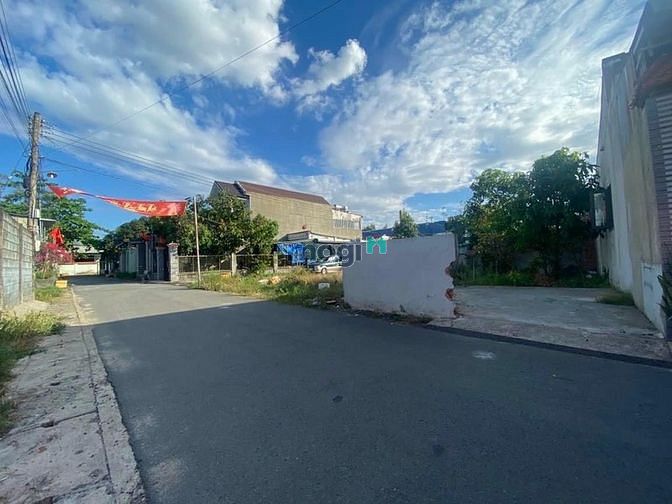 Hình ảnh BÁN LÔ ĐẤT 5m X 24m, GẦN Nhà thờ NINH PHÁT, khu dân cư