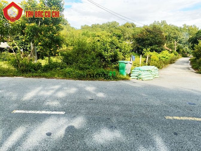 Hình ảnh Bán đất 2 mặt tiền đường trung lập - 884m2 - 20x47 nở hậu 22m - 82m2