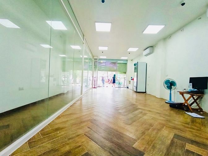 Hình ảnh Bán nhanh phố Việt Hưng, Long Biên 76 7 5