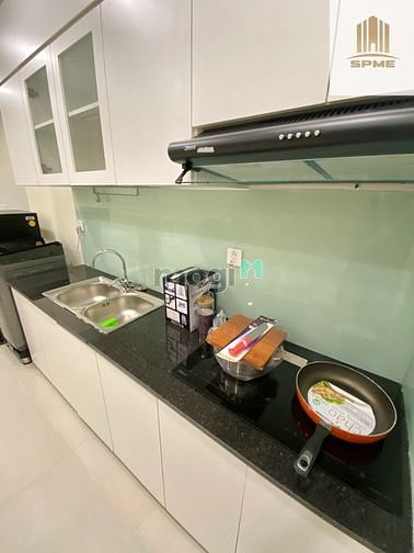 Hình ảnh CHCC full nội thất có hồ bơi thuận tiện đi lại ở các quận.