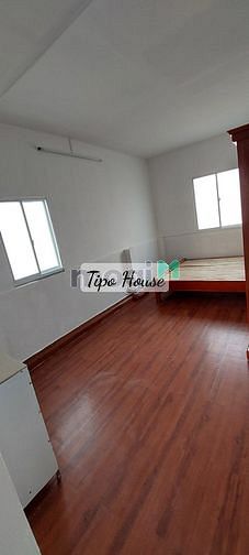 Hình ảnh Sang HDKD Mt Hoà Bình - Tân phú (Ngay Đầm Sen)