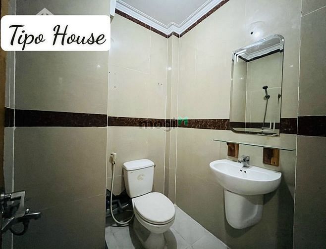 Hình ảnh Sang HDKD Mt Hoà Bình - Tân phú (Ngay Đầm Sen)