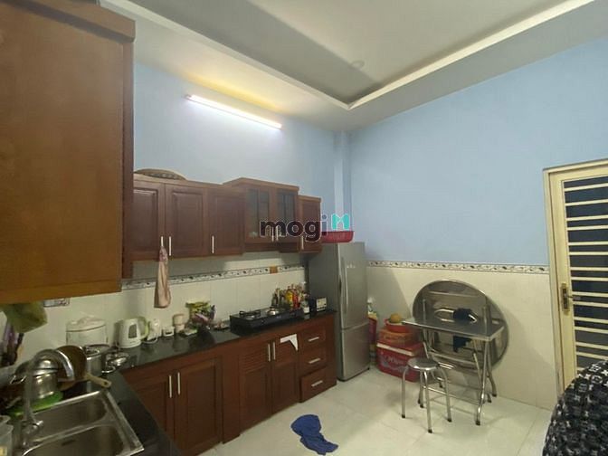 Hình ảnh Hẻm xe hơi sát Võ Văn Kiệt, Phường 10, Quận 6