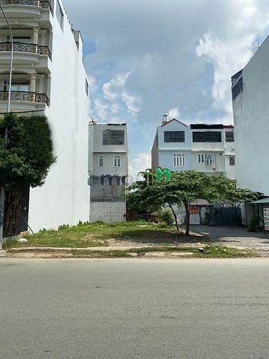 Hình ảnh Lô Đất Cực Đẹp 140m2 SHR Giá 1ty699 Thuộc KDC An Sương Quận 12