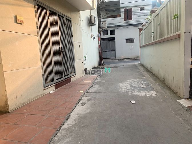 Hình ảnh Bán đất ngõ 68/79 Thạch Bàn, 79m2 mặt tiền 5,5m 7 chỗ vào nhà