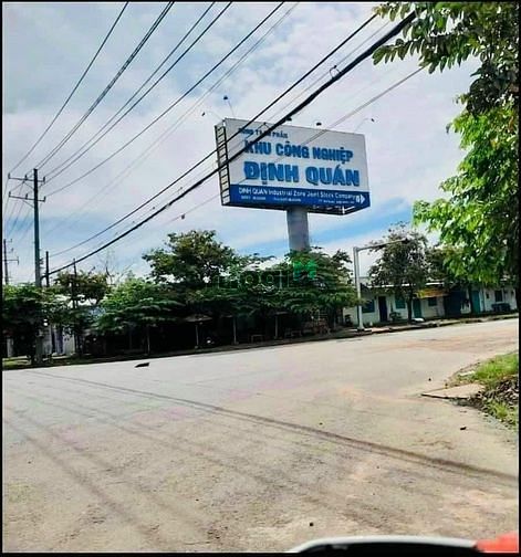 Hình ảnh Bán lô đất vườn +  đất thổ cư, ngay KCN Định Quán, ngang 28m