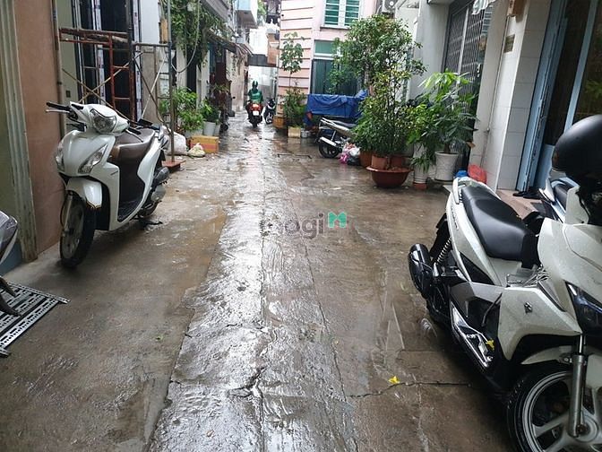 Hình ảnh Bán nhà HXH Hòa Hảo cách mặt tiền 20m
