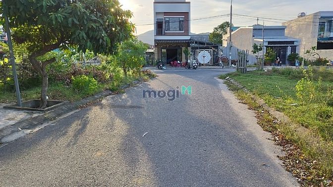 Hình ảnh Cần bán lô đất Hòa Liên 4 đối diện chợ Nam Quan