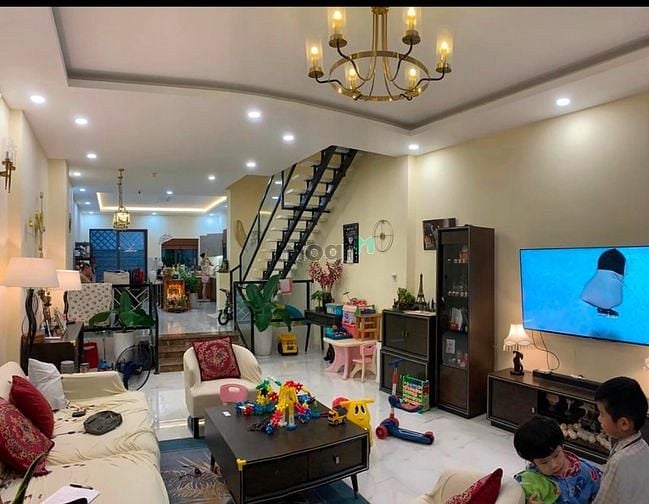 Hình ảnh VIP!!! Nhà HXH Hồ Thị Kỷ 5 tầng 64m2 chỉ 10tỷ2