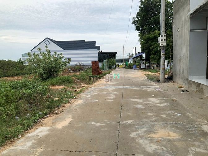 Hình ảnh đất nền thổ cư thuận tiện định cư lâu dài