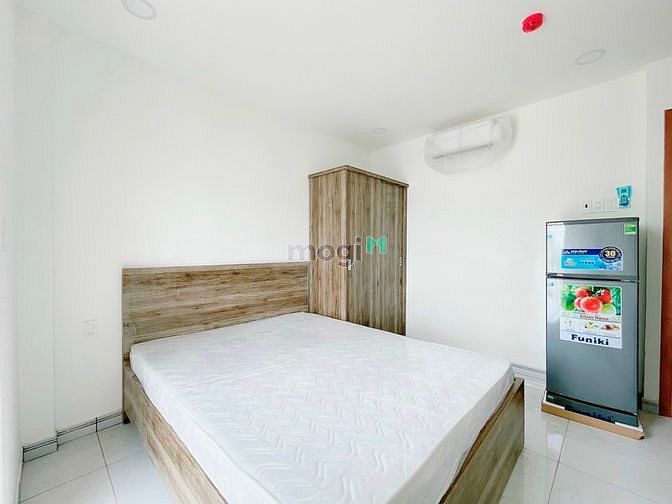 Hình ảnh Căn Hộ Ban Công Hồ Bơi View Landmark Gần ĐH Hutech