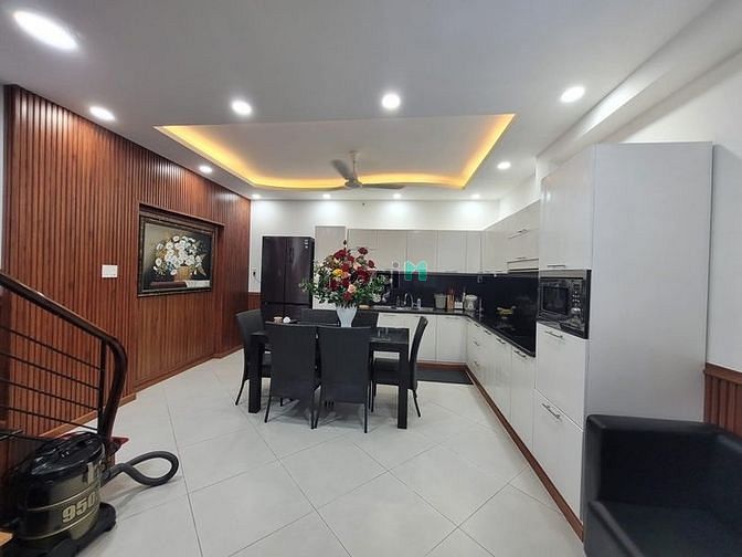 Hình ảnh Tân Bình -74m2 -5Tầng -Tặng nội thất
