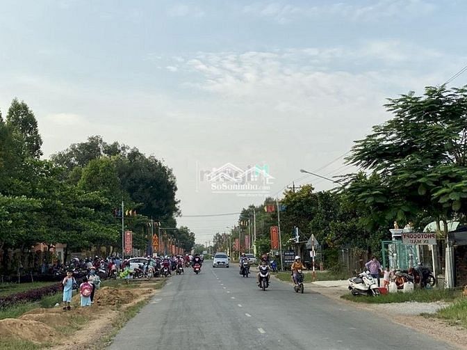 Hình ảnh Nền 660m2 ngay chợ 100m2 thổ cư giá 600 triệu